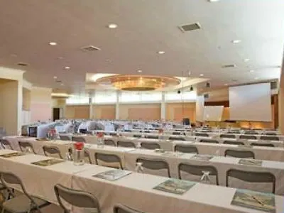 Atamis Onura 5* Kuşadası